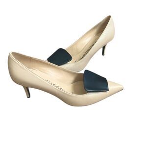 FABIO RUSCONI Italy Odette Nappa leather pump 36.5 Tan W/ Black Charm